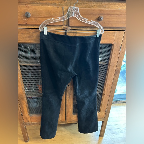 BEBE Boot-Cut Leather Trousers with Front Leg Split & White Stitching, Sz 10 - Picture 10 of 13